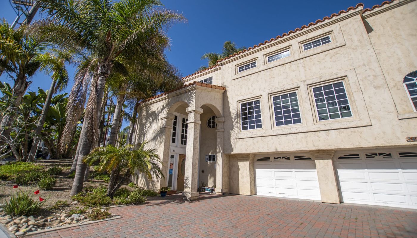 AMFM Mental Health Treatment