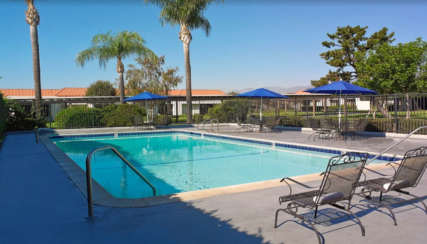 Aurora Charter Oak Hospital - Residential Treatment Center (RTC)