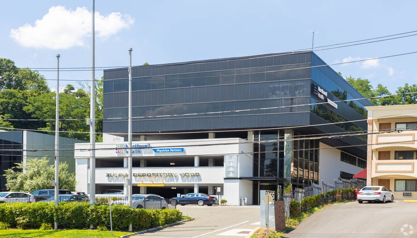 Contemporary Care Center Manhasset