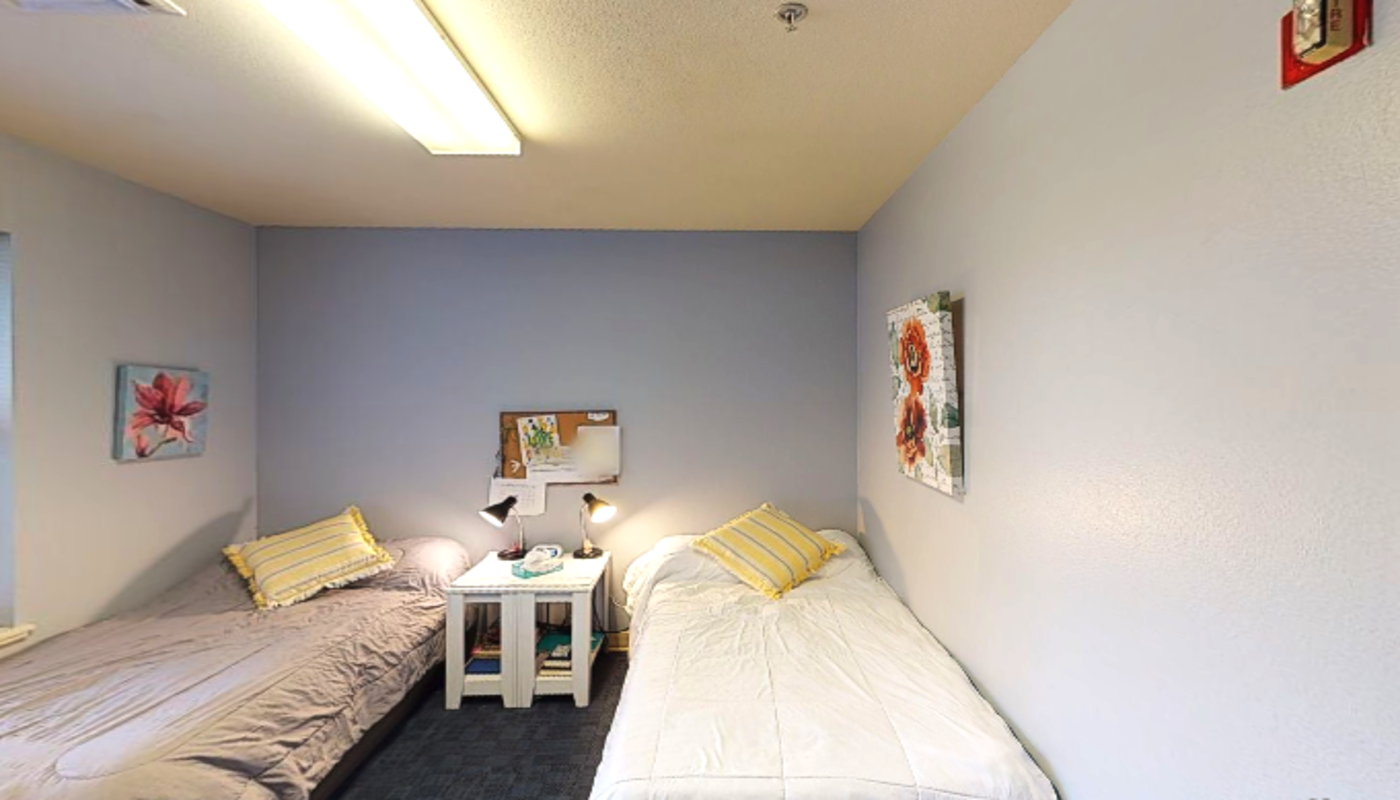 Lifeline Connections Women’s Recovery Center