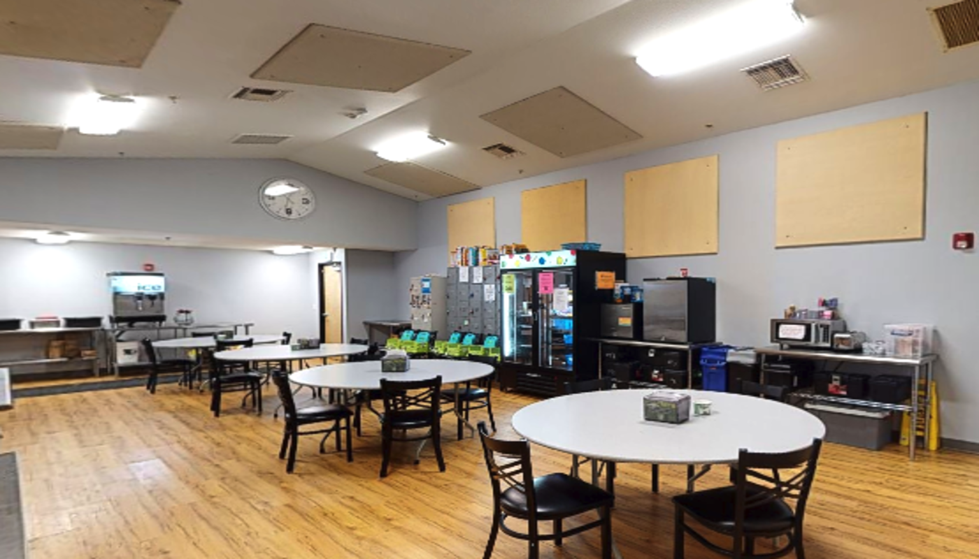 Lifeline Connections Women’s Recovery Center