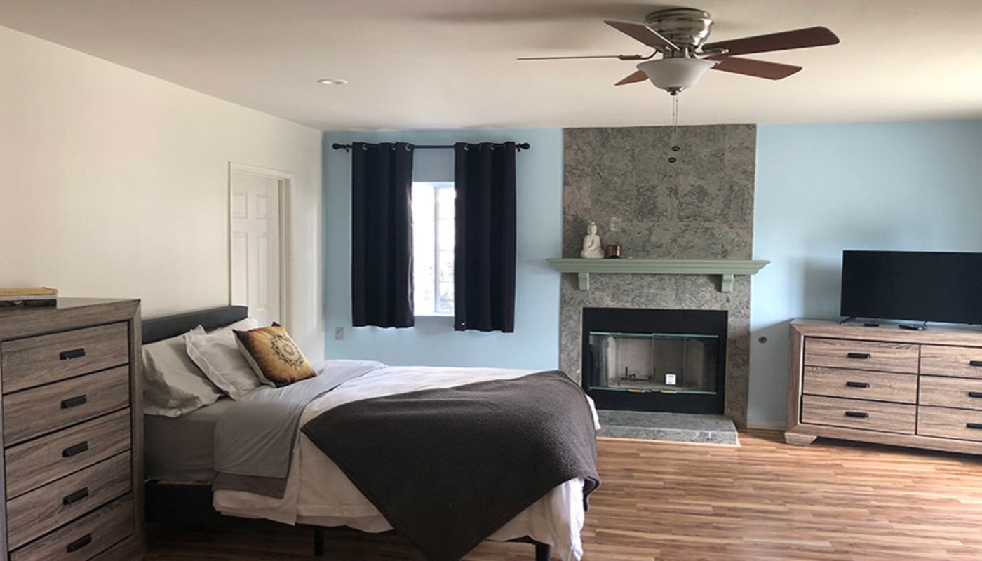 Manifest Recovery Center